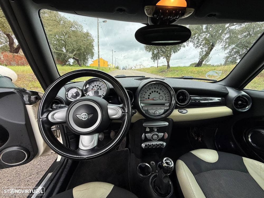 MINI Cabrio Cooper - 9