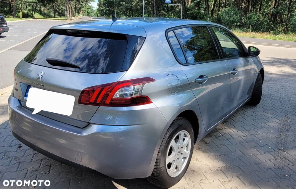 Peugeot 308 - 1