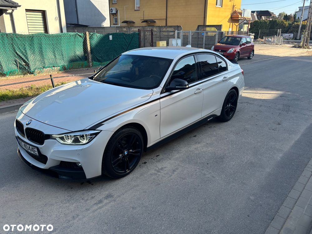 BMW Seria 3 330i xDrive M Sport Shadow sport - 1