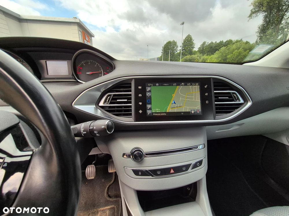 Peugeot 308 - 12