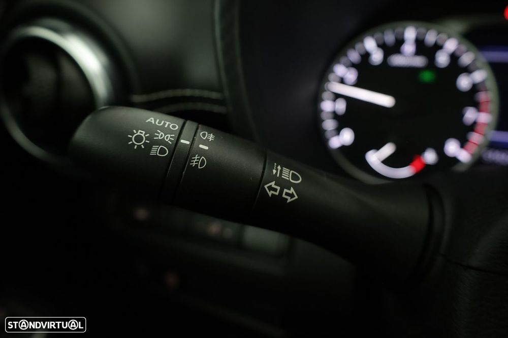 Nissan Juke 1.0 DIG-T N-Design Black - 16