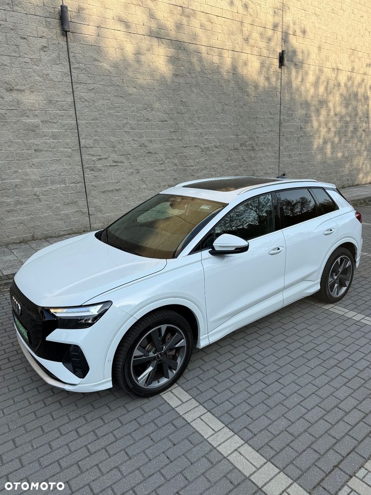 Audi Q4 e-tron - 2