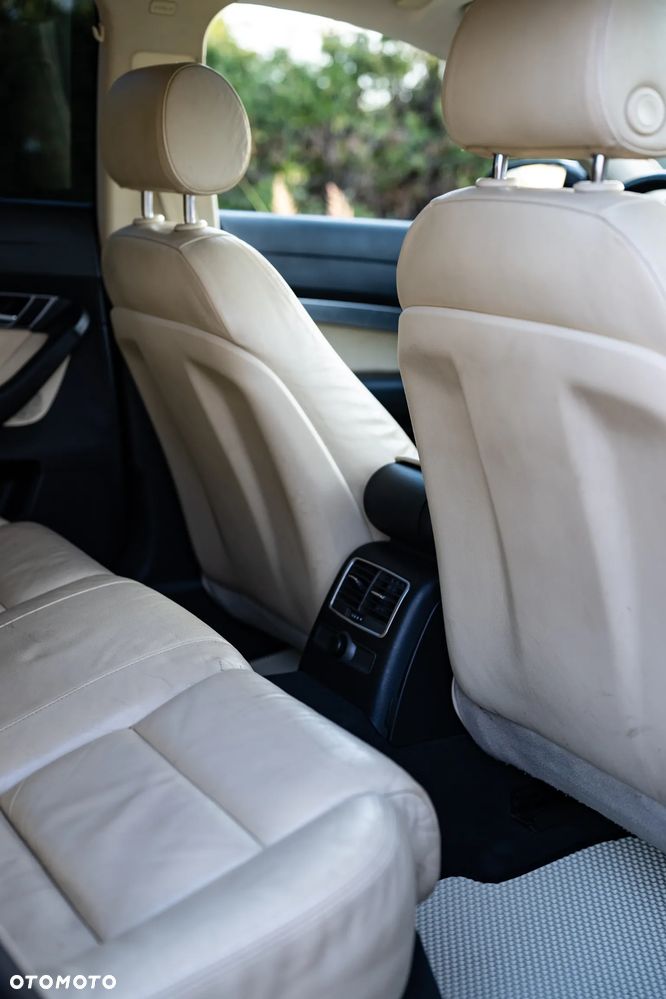 Audi A6 Limousine 2.4 - 34