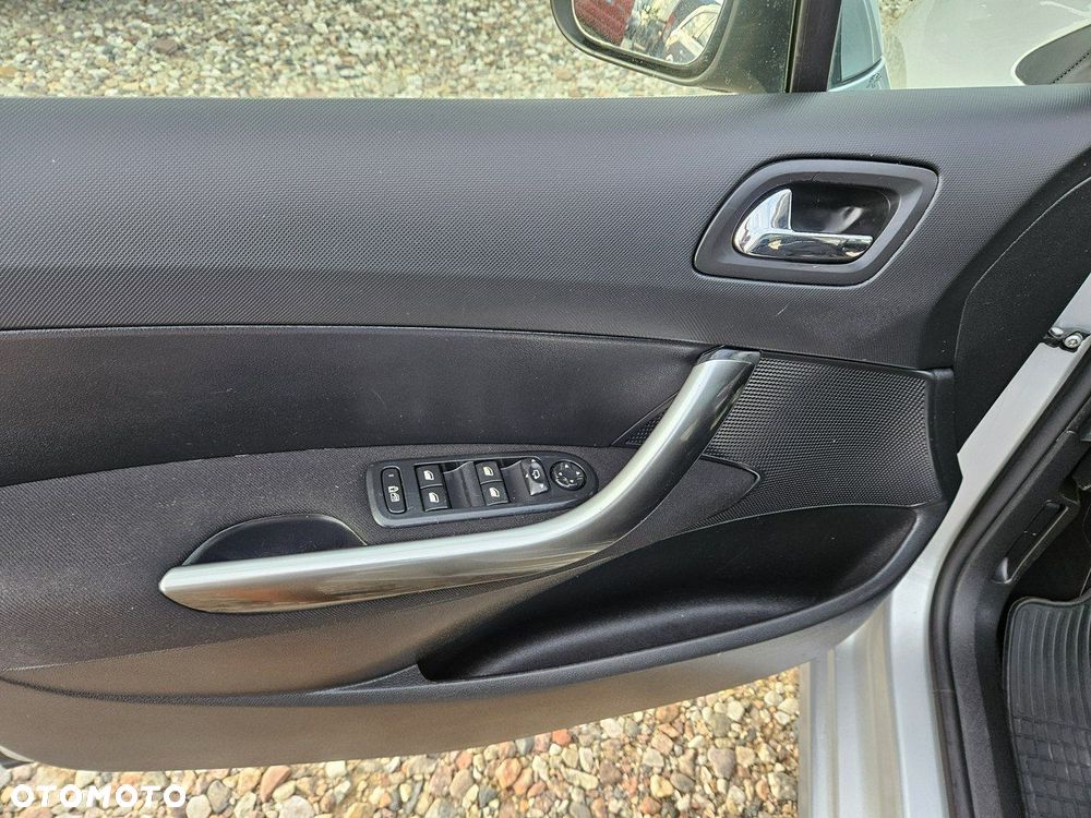 Peugeot 308 - 17