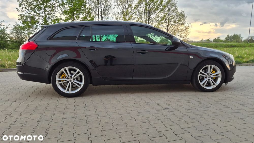 Opel Insignia - 8