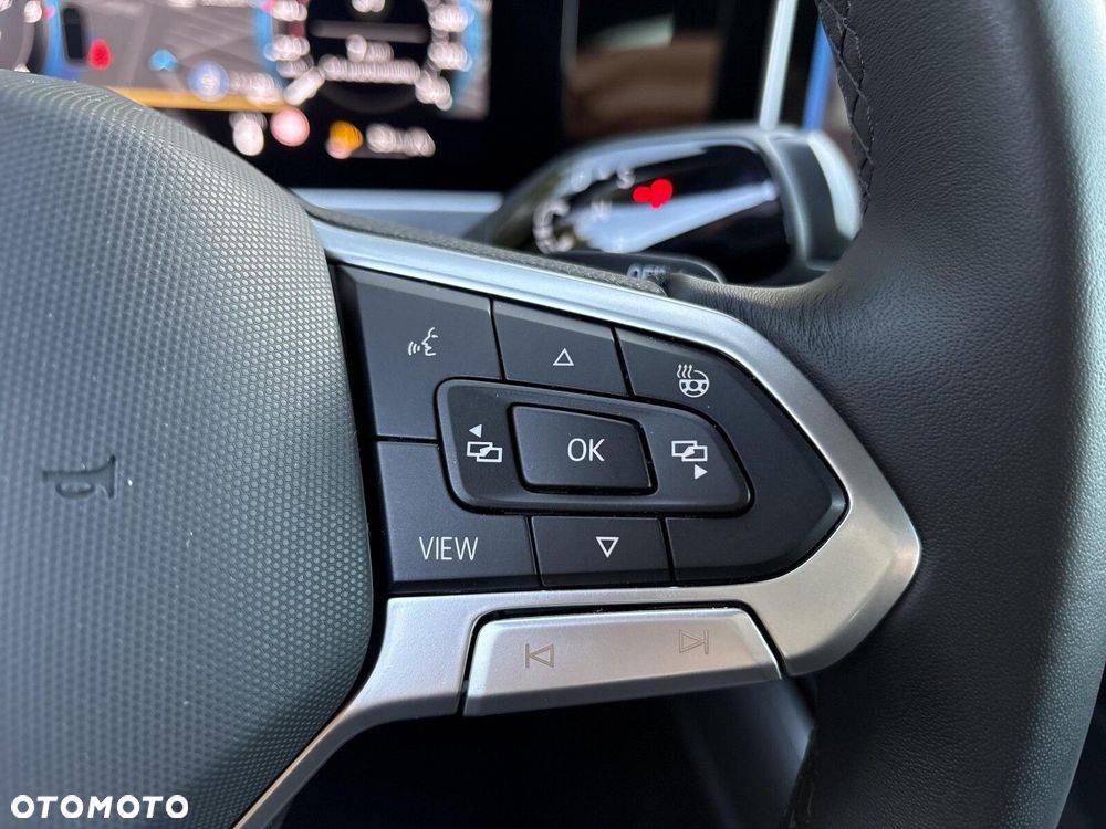 Volkswagen Passat - 20