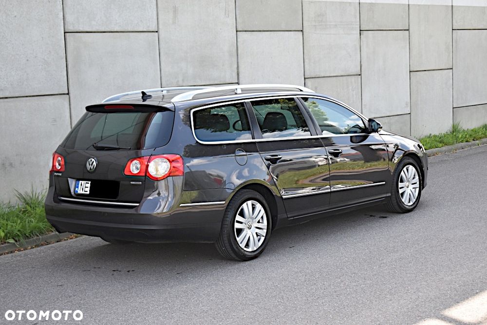 Volkswagen Passat - 13