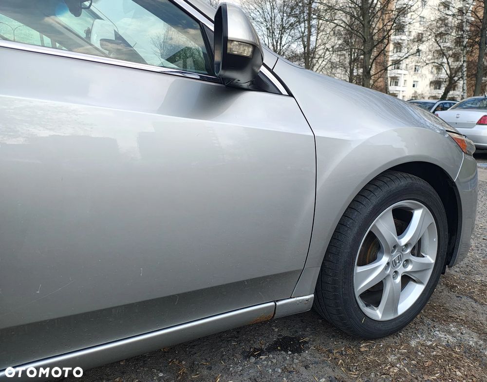 Honda Accord 2.0 Executive - 16