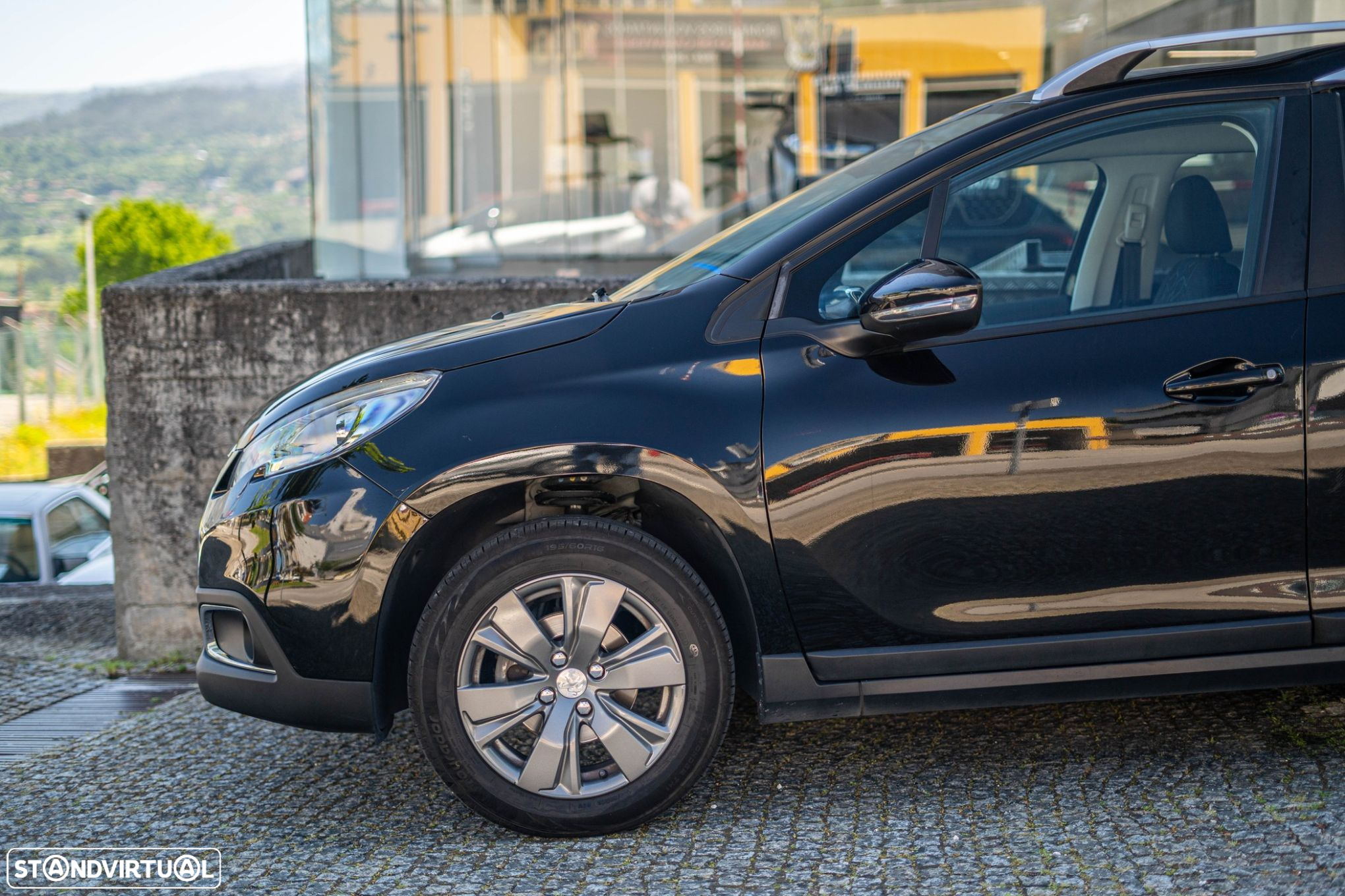 Peugeot 2008 1.2 PureTech Style - 49