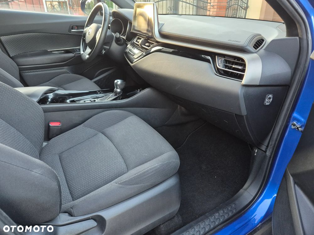 Toyota C-HR 1.8 Hybrid GPF Selection - 16