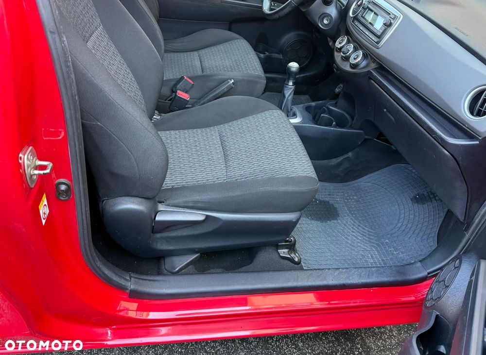 Toyota Yaris 1.0 Luna - 10