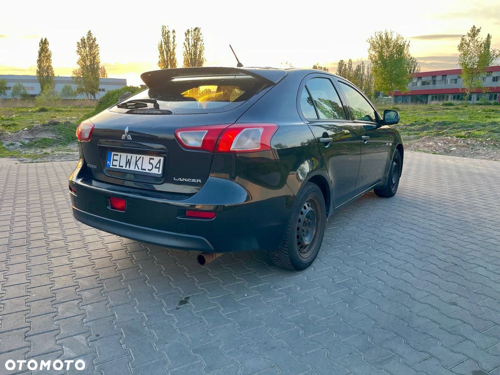 Mitsubishi Lancer 1.8 Intense - 4