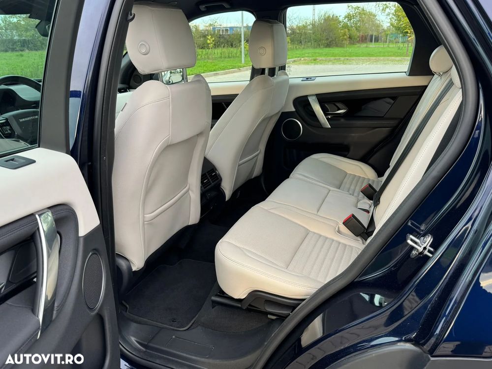 Land Rover Discovery Sport 2.0 D200 MHEV SE - 24