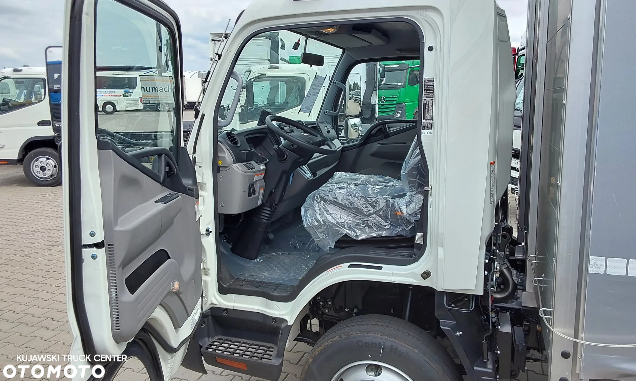 FUSO 9C18 - 9