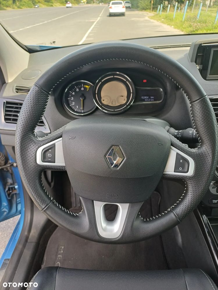 Renault Megane ENERGY TCe 115 Start & Stop Bose Edition - 17