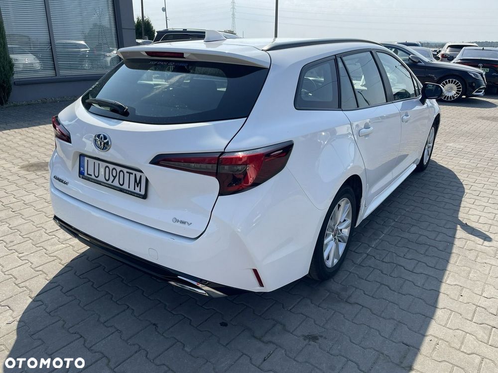 Toyota Corolla 1.8 Hybrid Comfort - 4