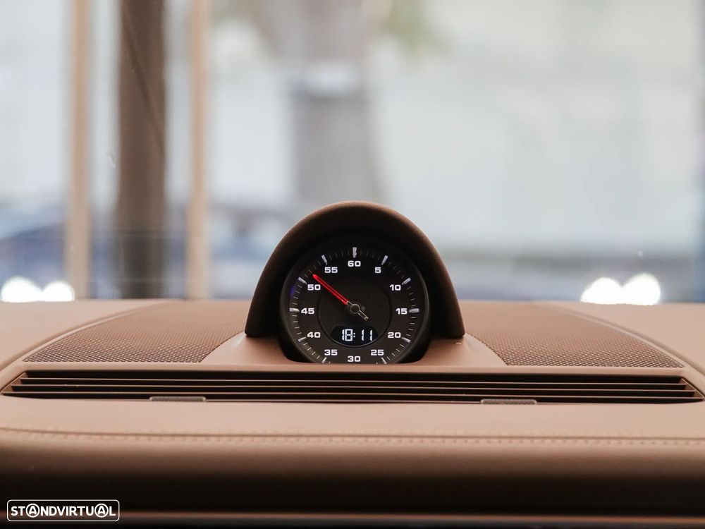 Porsche Panamera Sport Turismo Turbo - 38