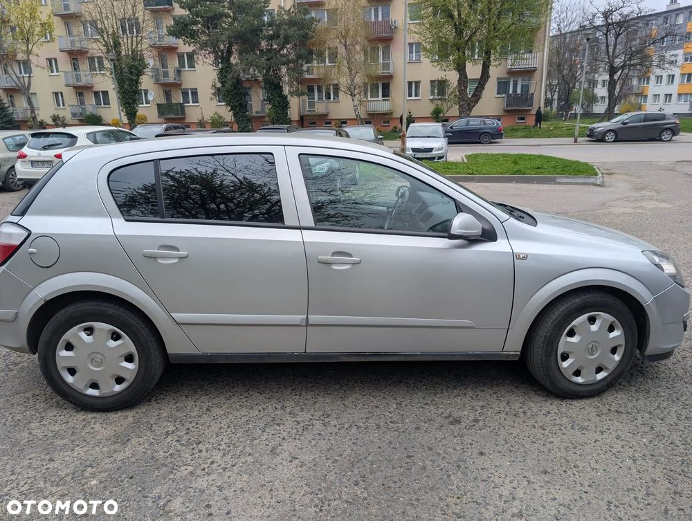 Opel Astra - 3