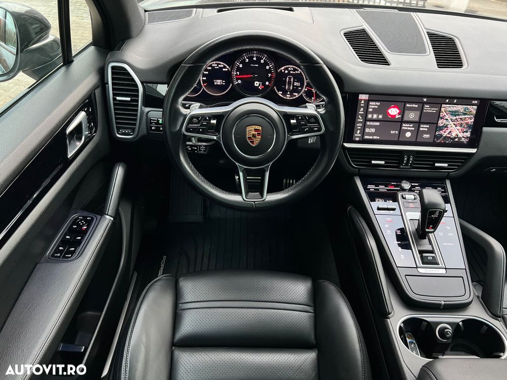 Porsche Cayenne S Tiptronic S - 12