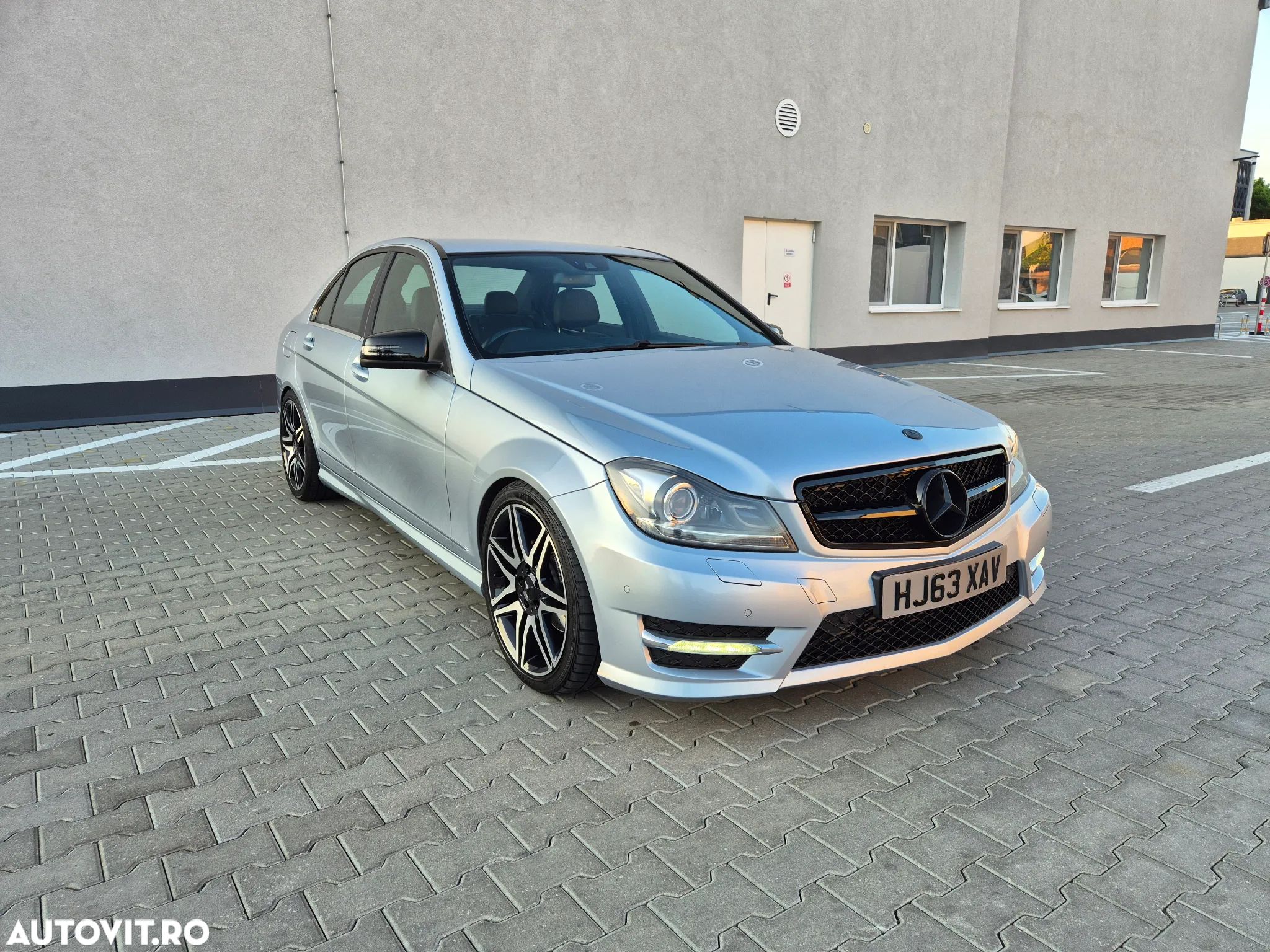 Mercedes-Benz C 250 CDI BlueEFFICIENCY T-modell 4M Aut. - 1
