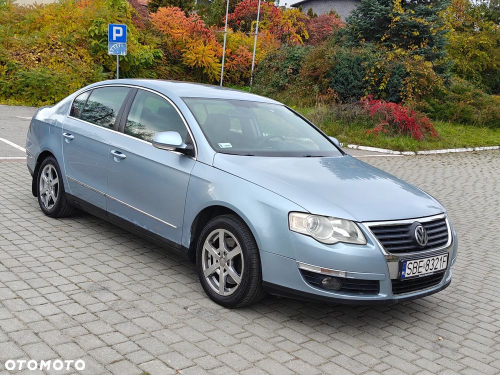 Volkswagen Passat 2.0 FSI Comfortline - 15