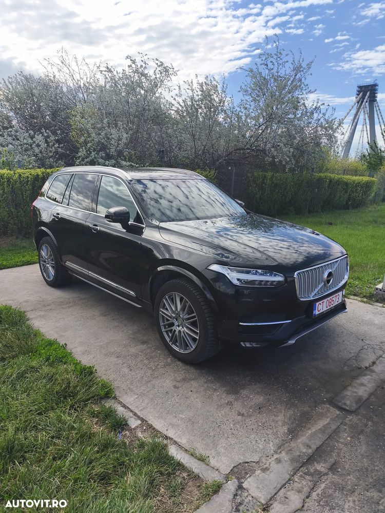 Volvo XC 90 D5 AWD Momentum - 3