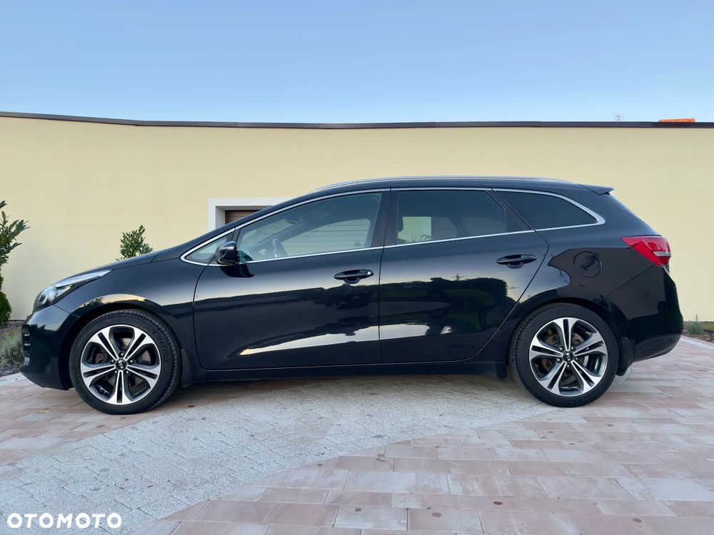 Kia Ceed Cee'd 1.6 CRDi GT Line - 10