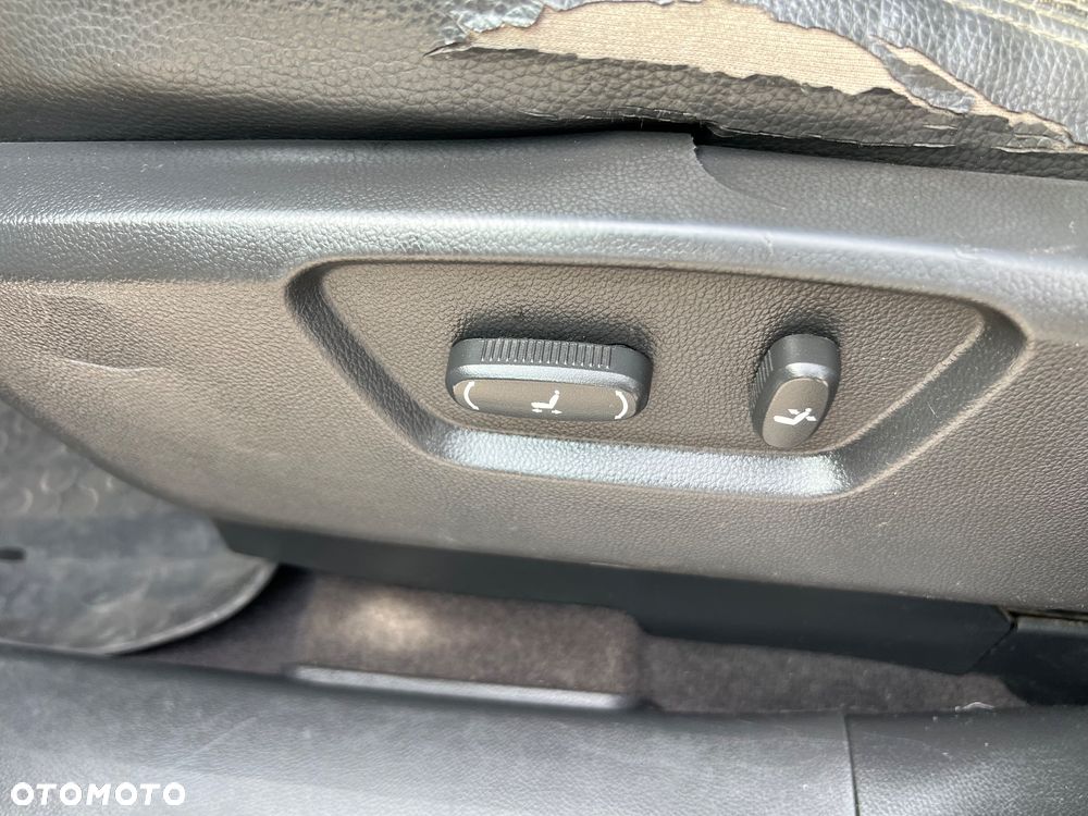 Chevrolet Captiva 2.0 4WD 5 Sitzer LT Exclusive - 11