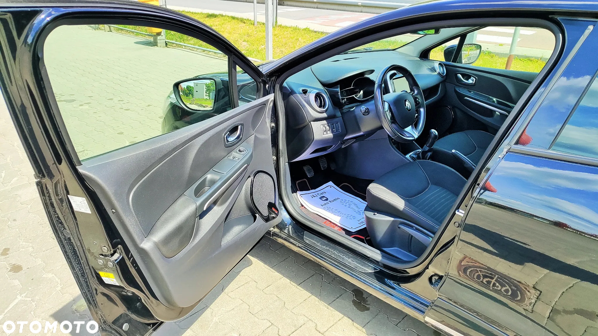 Renault Clio 1.2 16V Limited EU6 - 4