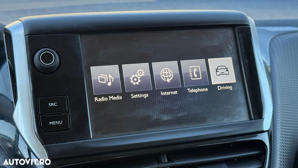 Peugeot 208 PureTech 82 Style - 16