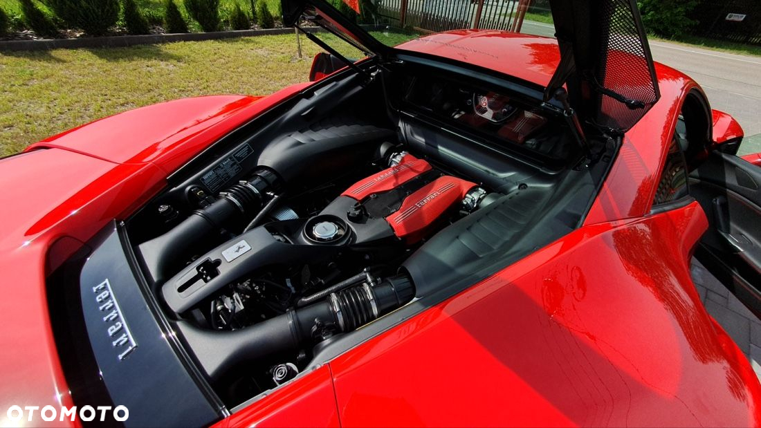 Ferrari 488 - 18