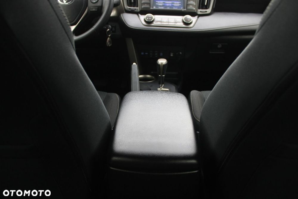 Toyota RAV4 - 34