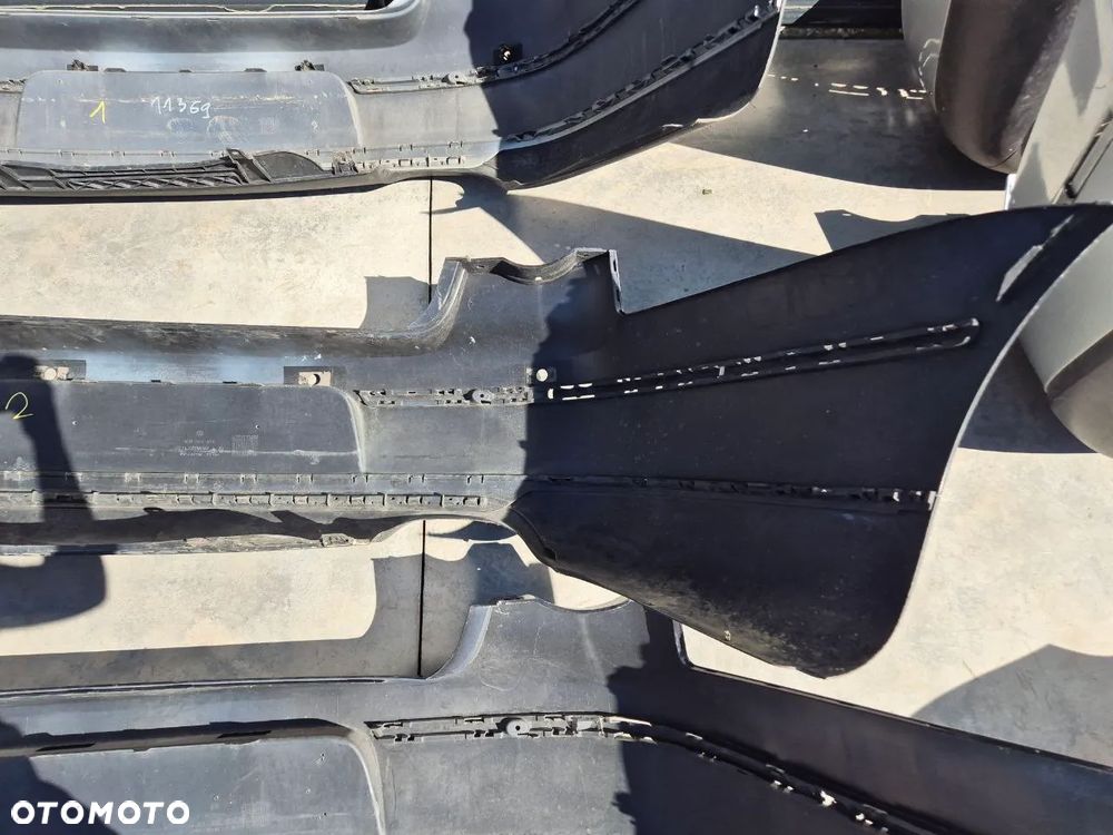 ORYGINALNY ZDERZAK  TYLNY  PASSAT B6 - 13