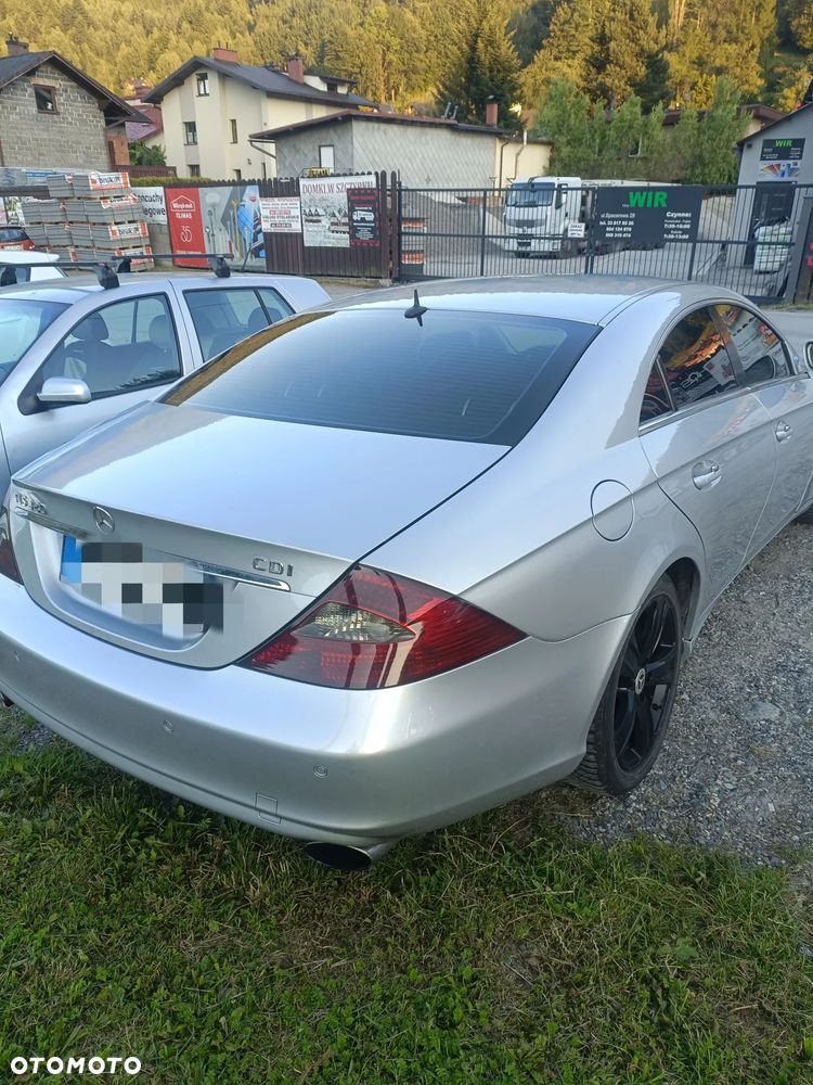 Mercedes-Benz CLS - 12