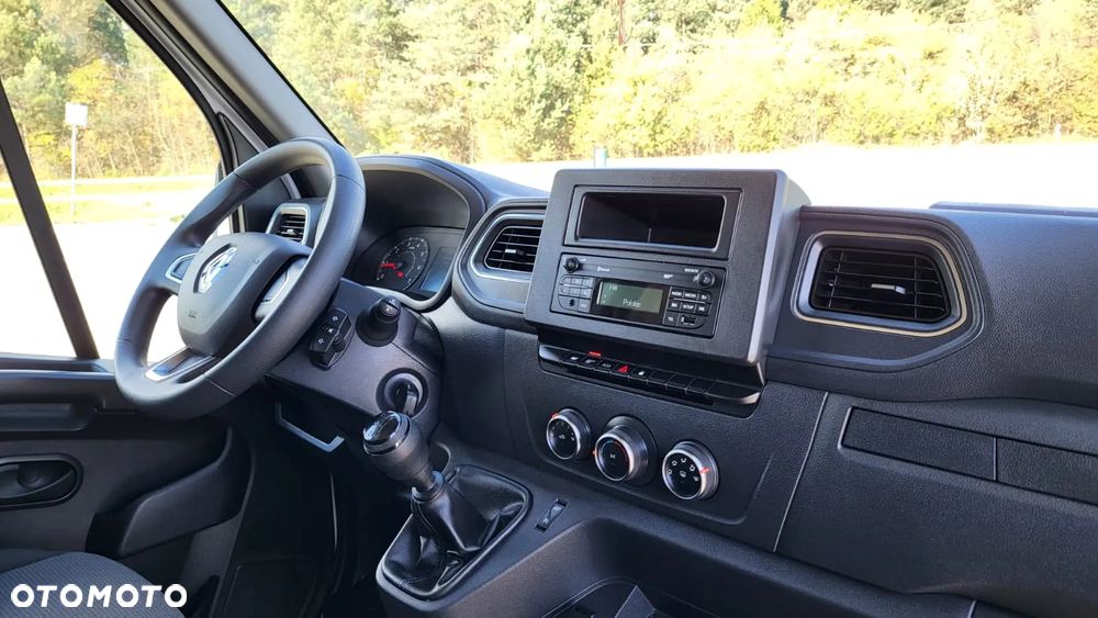 Renault Master - 18