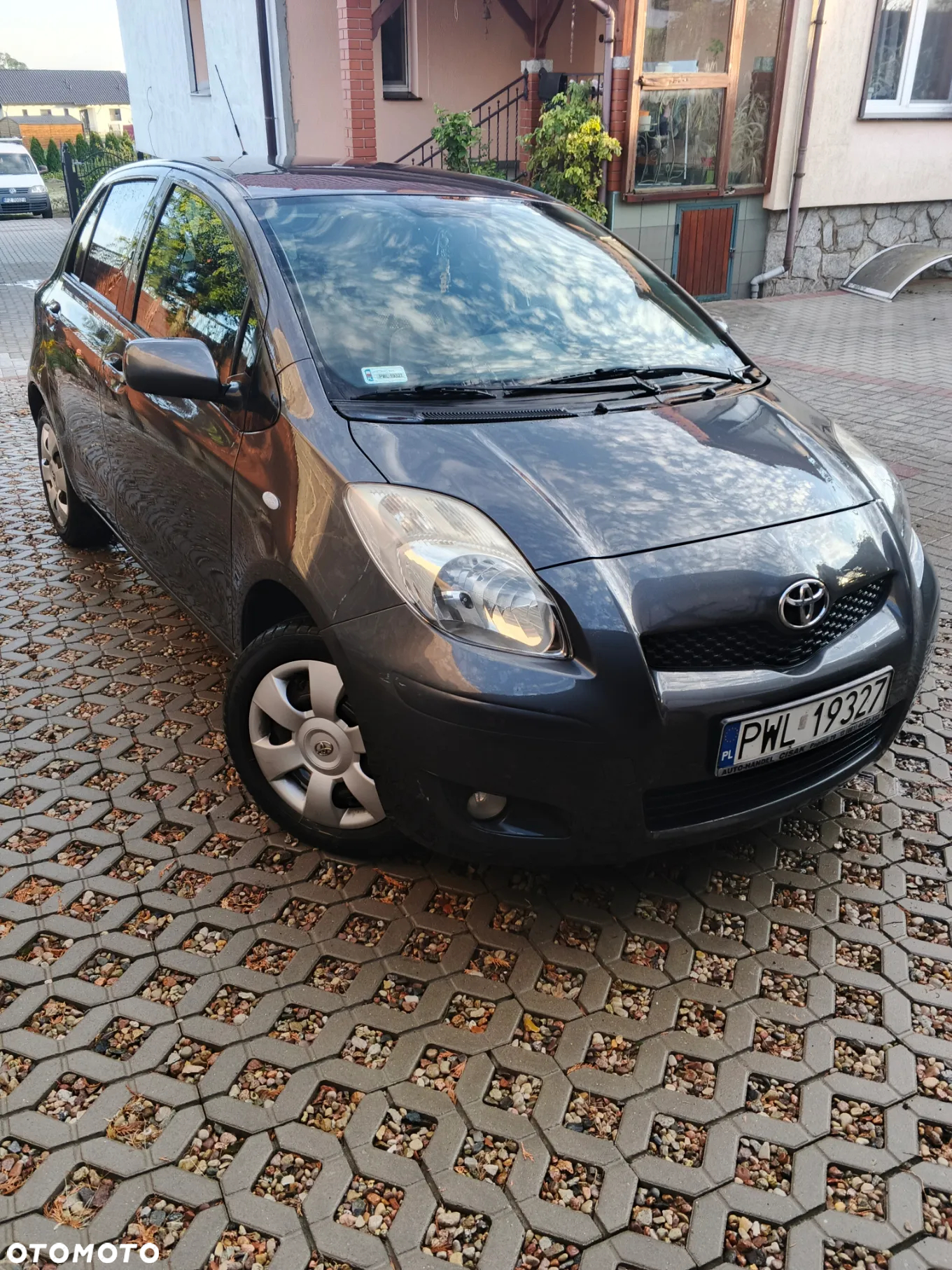 Toyota Yaris - 9