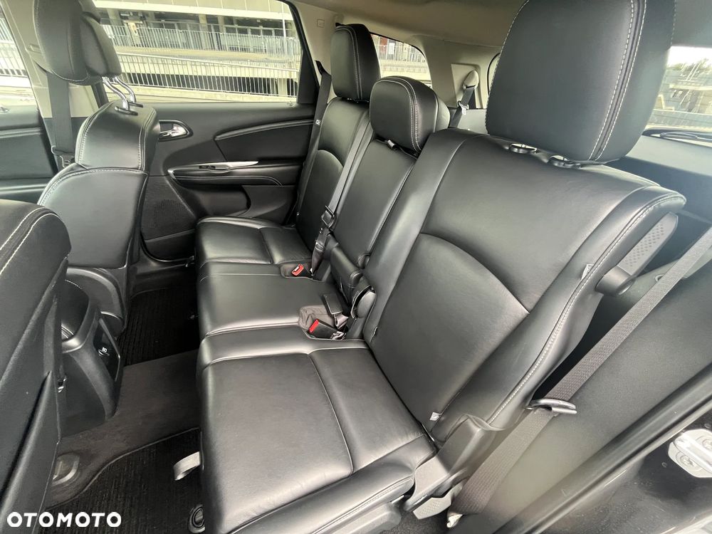 Fiat Freemont 2.0 Multijet Lounge AWD - 25