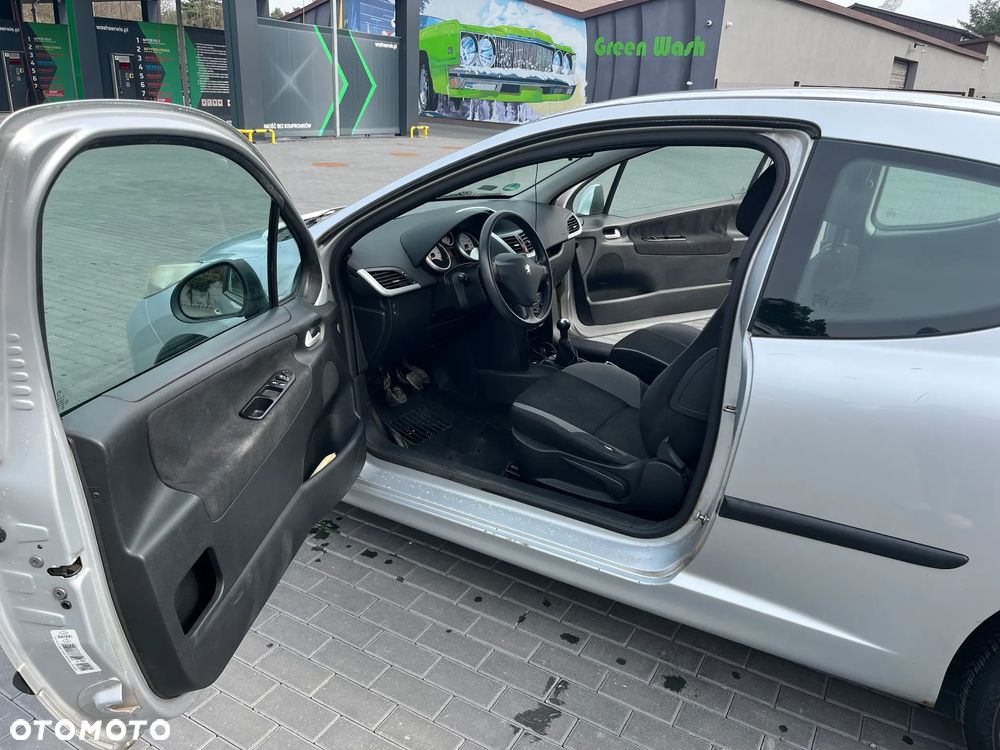 Peugeot 207 1.4 U Move - 9