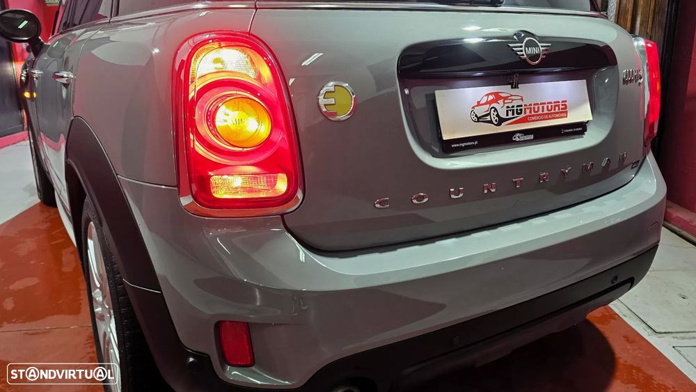 MINI Countryman Cooper SE ALL4 Auto - 9