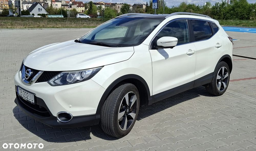 Nissan Qashqai 1.6 DIG-T N-Connecta - 1