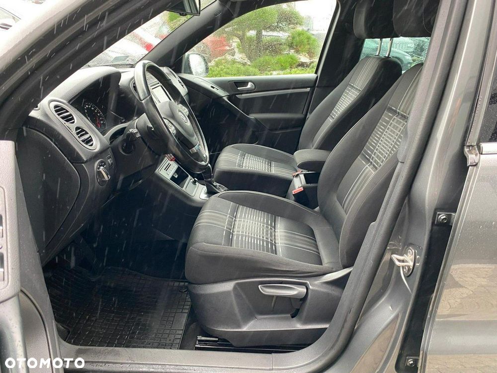 Volkswagen Tiguan - 9