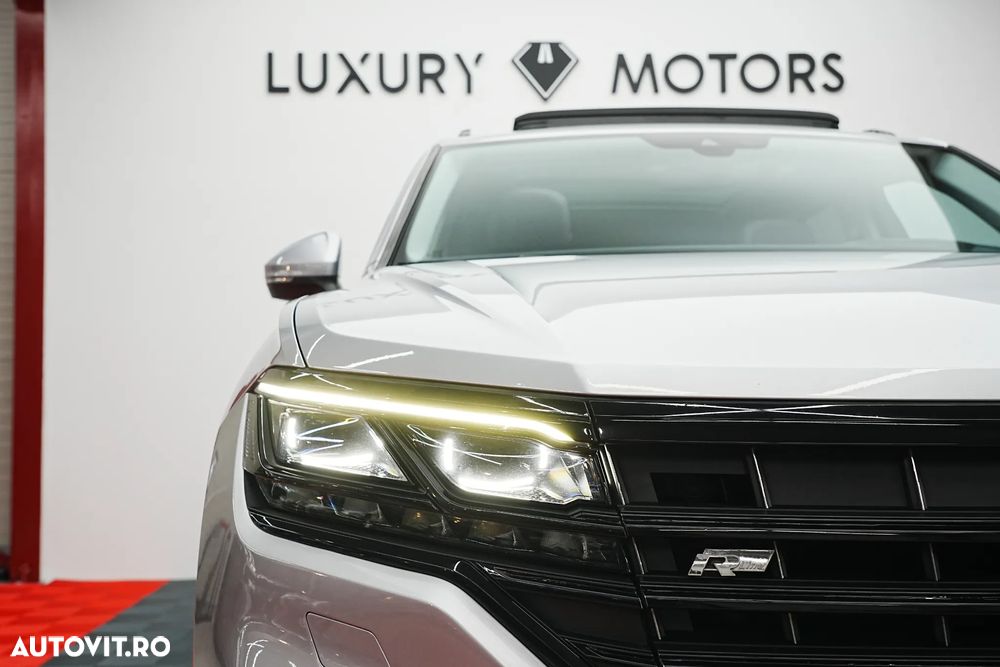 Volkswagen Touareg 3.0 V6 TDI 4Motion DPF Automatik R-Line - 19