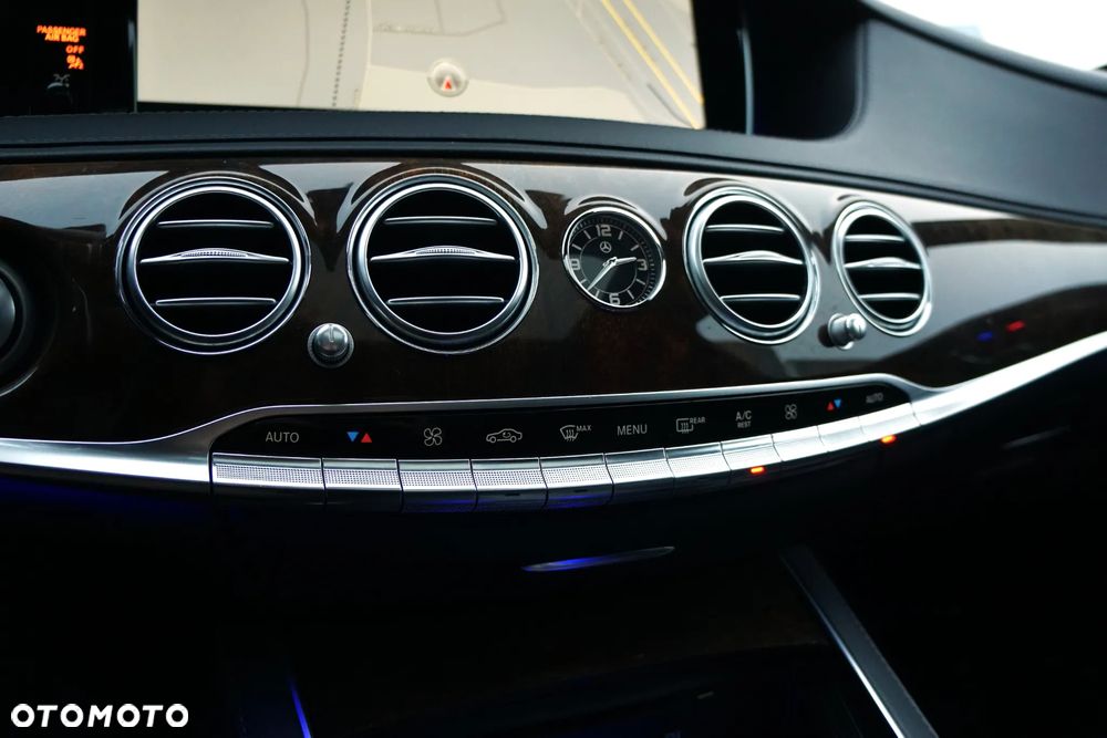 Mercedes-Benz Klasa S 350 d 4-Matic L 9G-TRONIC - 22