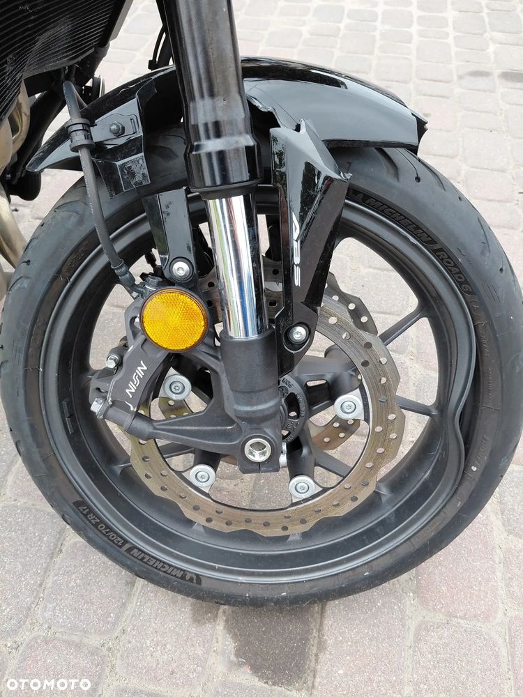 Honda CB - 14
