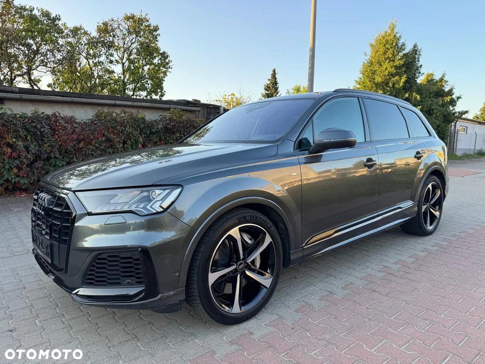 Audi Q7 55 TFSI e quattro tiptronic S line - 2