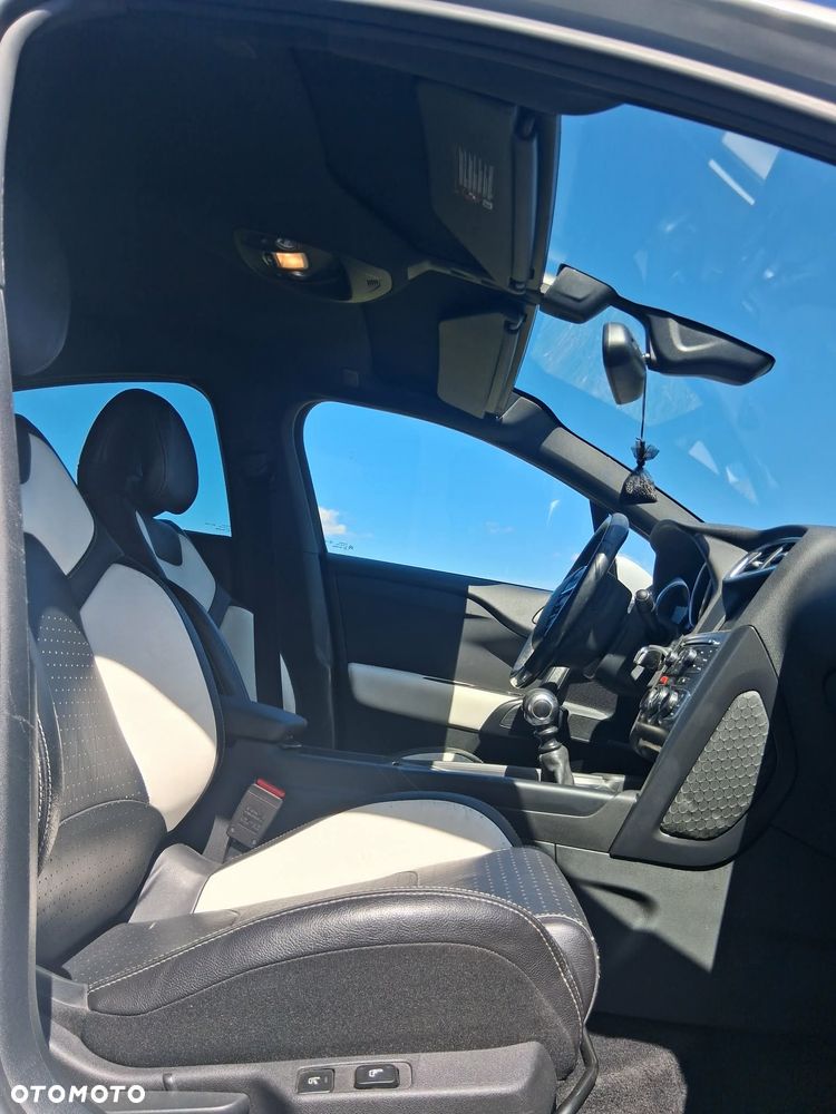 Citroën DS4 2.0 HDi Pure Pearl - 11