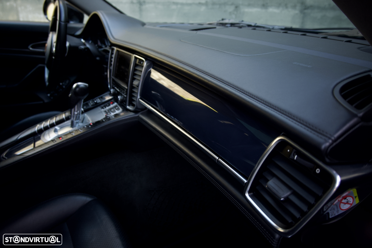 Porsche Panamera S Hybrid - 31