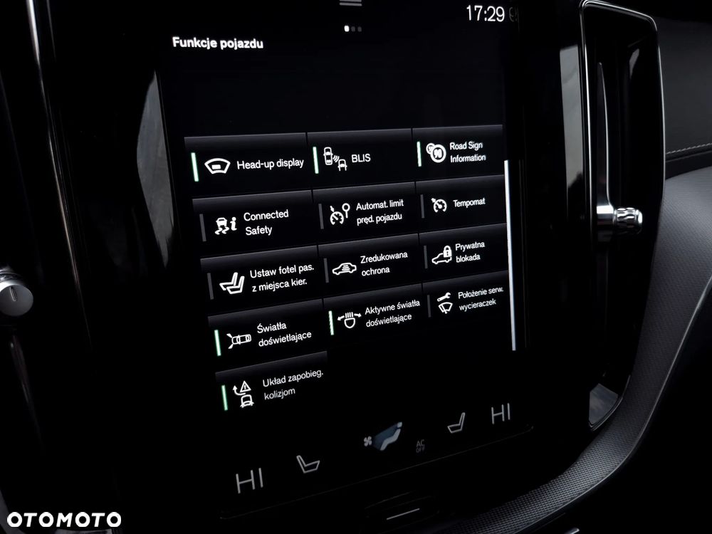 Volvo XC 60 D5 AWD R-Design - 32