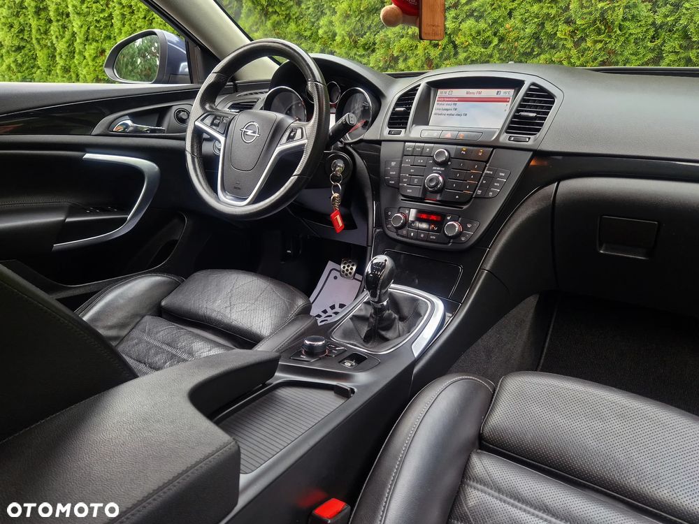 Opel Insignia - 19