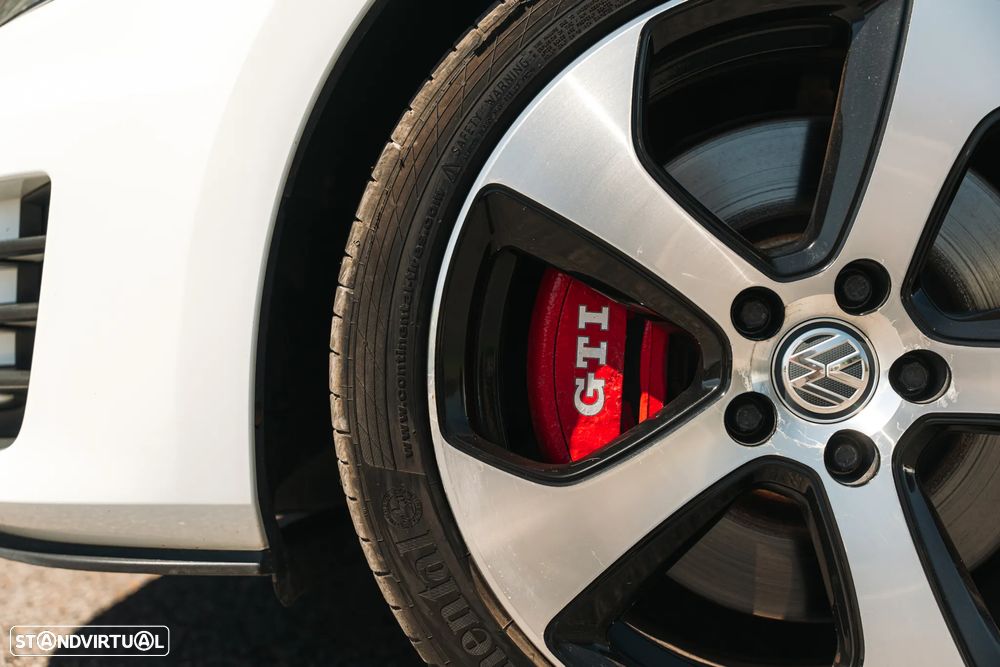 VW Golf 2.0 TSi GTi DSG Performance - 12